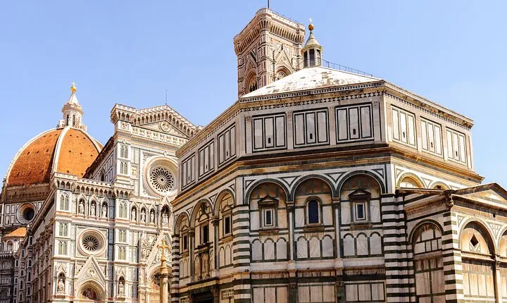 Duomo Square Tour in Florence