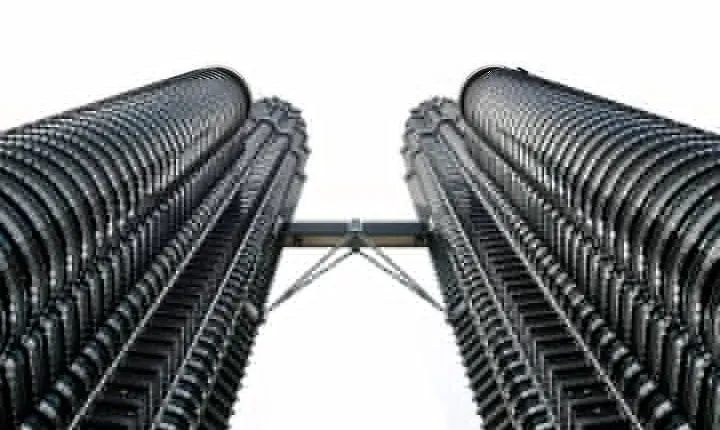 Kuala Lumpur 20 Attractions City Tour with Petronas Twin Tower Entrance