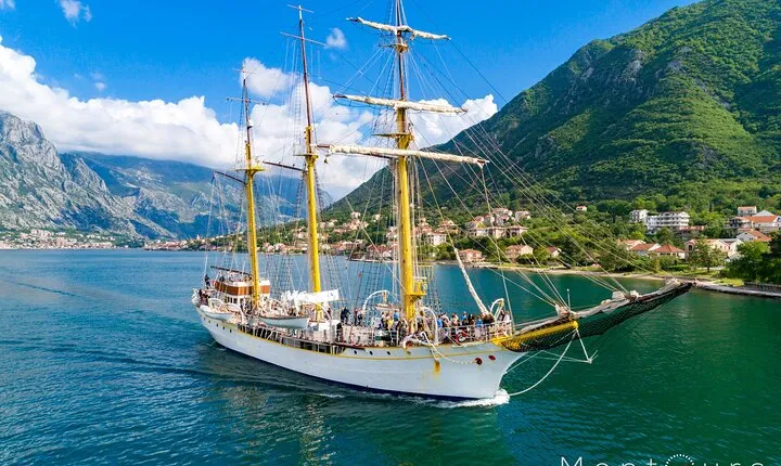 Mussel & Oyster Farm with Perast visitation Private Tour