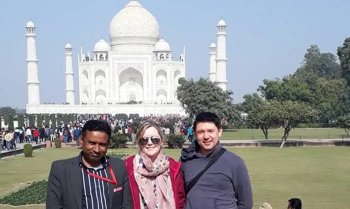 Private Taj Mahal Day Tour from Delhi by Car - All Inclusive