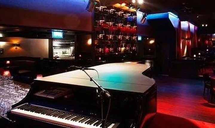 Greenwich Village Piano Bar Crawl