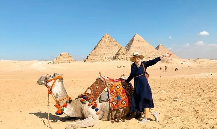 Pyramids and Egyptian Musuem from Alexandria port 