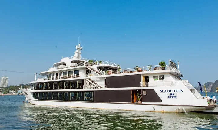 Ha Long Bay Luxury Cruise by Sea Octopus from Hanoi by Expressway