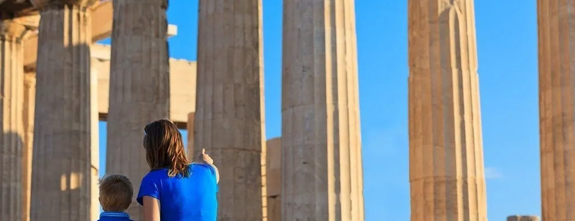 Acropolis for families private guided tour in Athens