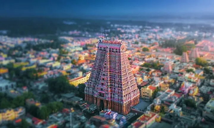 One-Day Tour from Madurai to Trichy and Thanjavur