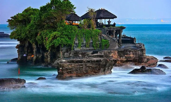 Tanah Lot and North Bali Tour: Scenic Journey