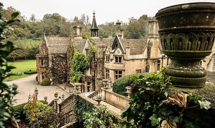 Full Day Private Trip to Stonehenge, Bath, and Cotswolds