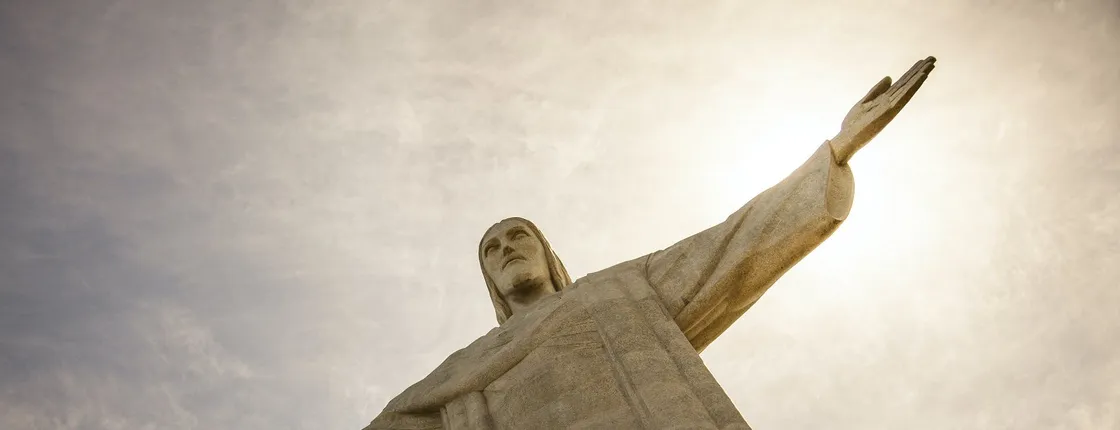 Guanabara Bay cruise with lunch and Christ Redeemer by van