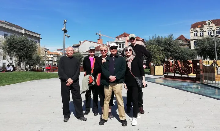 Authentic Oporto Walking Tour with Wine Tasting