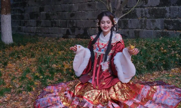 Nanjing Professional and Private English Tour Guide Service