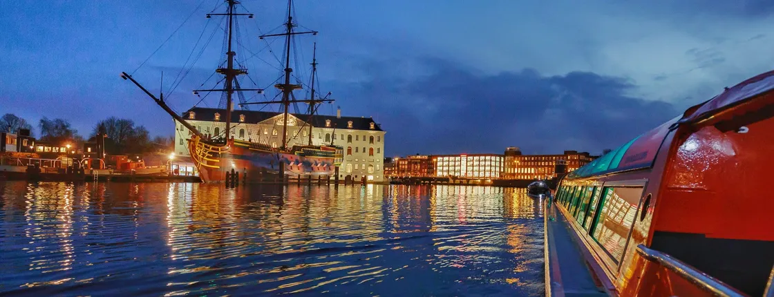 Amsterdam evening canal cruise