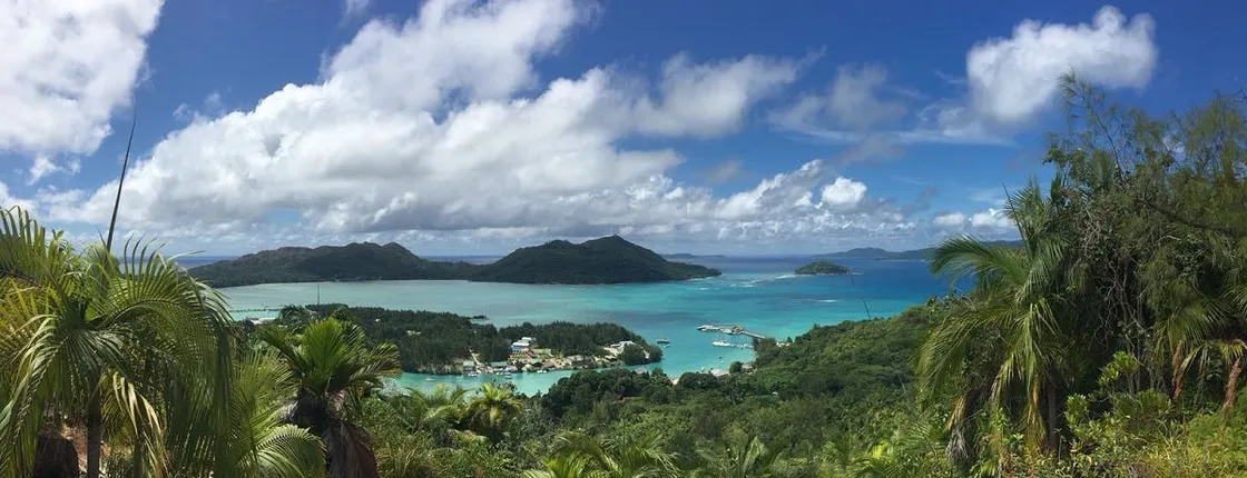 Private nature trail Le Ravin de Fond Ferdinand from Praslin