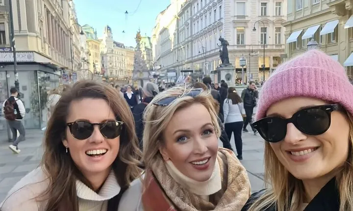 Vienna Full Day Trip From Prague with Private Transfers and Guide