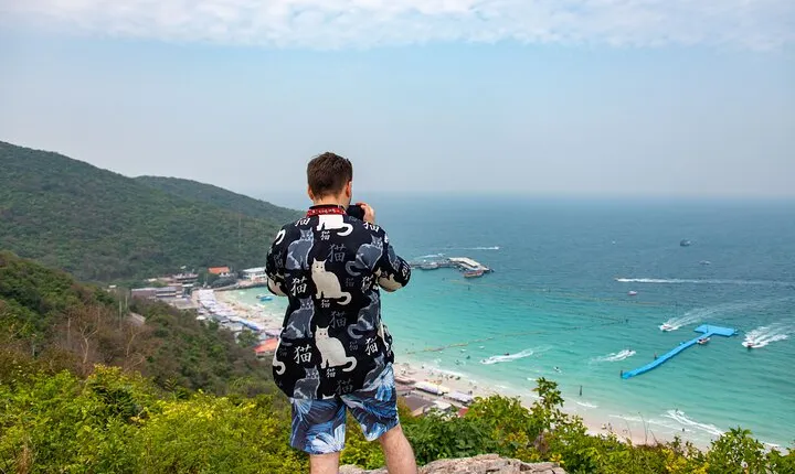 Coral Island (Koh Larn) & Sanctuary of Truth Private Tour from Pattaya –Full Day