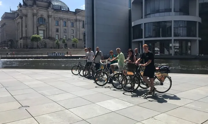 Small-Group Historical Bike Tour in Berlin