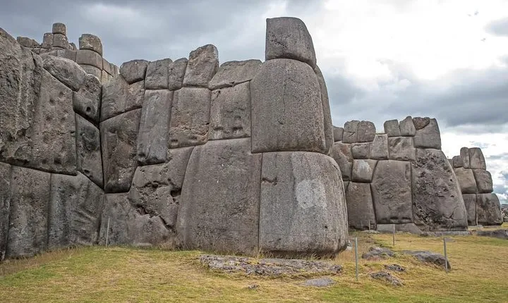 Private Cusco, Puka Pukara, Tambomachay and Sacsayhuaman Full-Day Tour