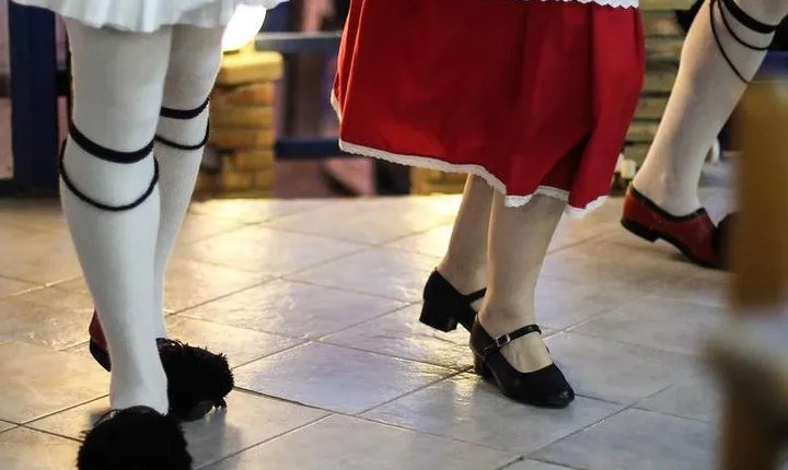 Greek Dancing in Plaka with 3-Course Meal