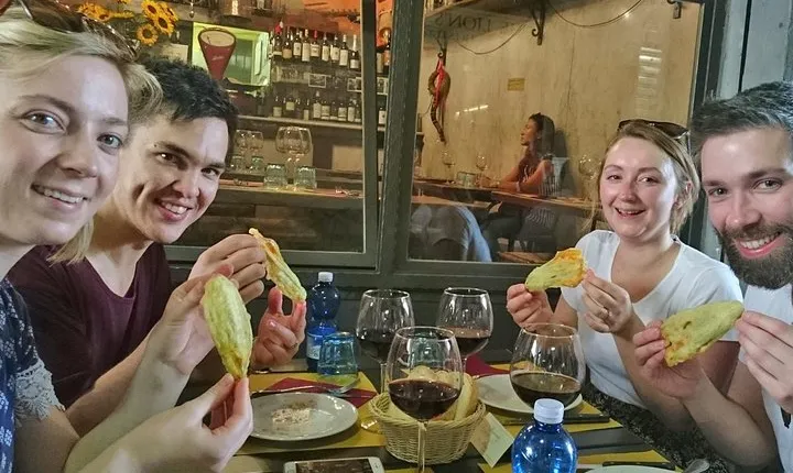 Florence Food Tour with Farmers Market Visit City Sightseeing and Wine Tasting 