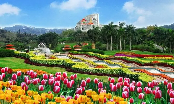 Guangzhou Baiyun Mountain Private Tour with VIP Class Pearl River Night Cruise