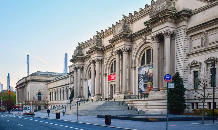 Skip-The-Line Guided Tour in the Metropolitan Museum of Art