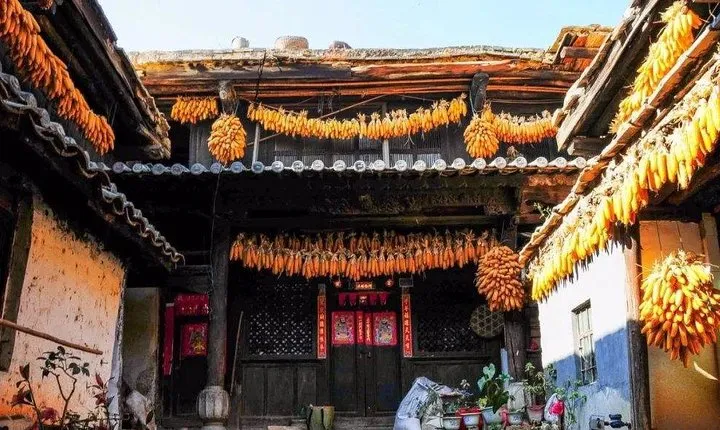 Private Cultural Day Tour of Chengzi Village from Kunming
