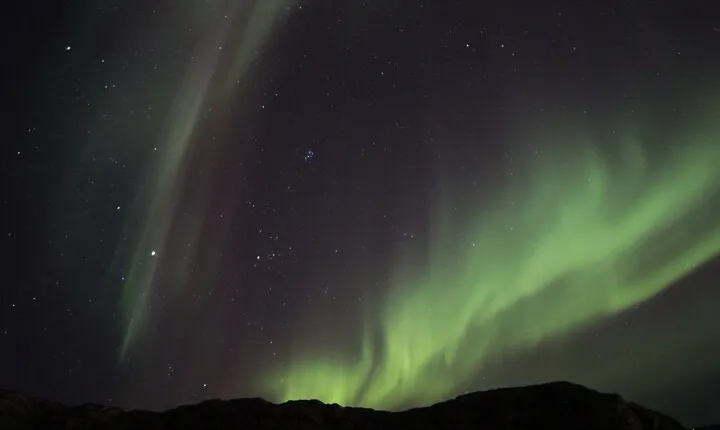 Yellowknife Aurora Hunting Tours by Bus