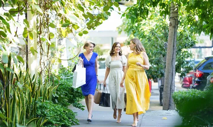 Shopping tours in Brisbane with a personal stylist