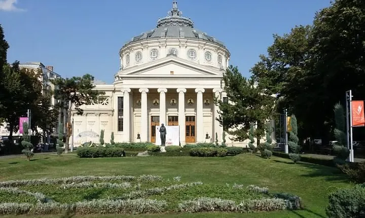 Best of Bucharest | Private Walking Tour