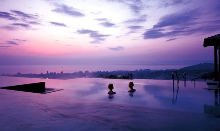 Kyushu Beppu Suginoi Onsen Tour