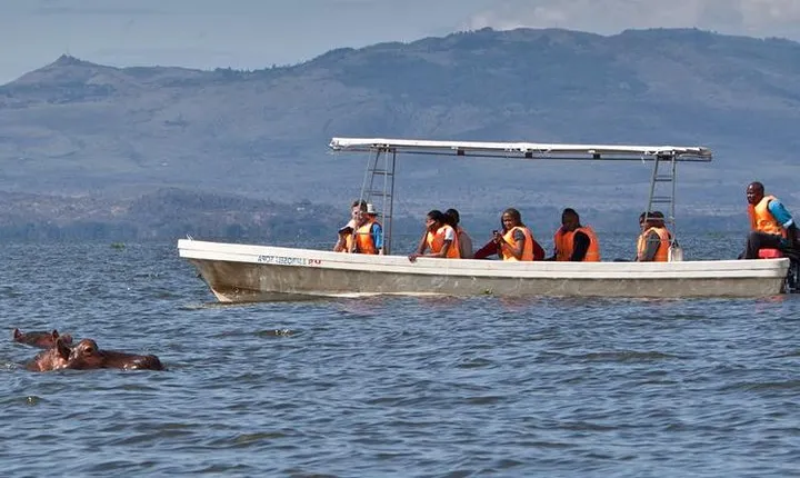 Budget Small Group Tour: Hells Gate & Lake Naivasha Boat Ride"