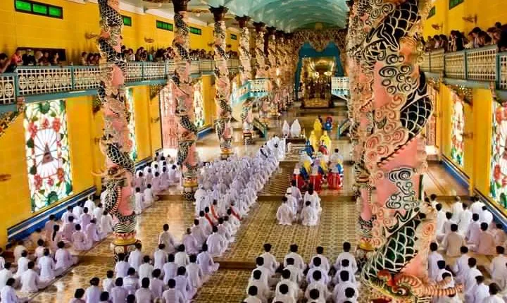 Cu Chi Tunnels & Cao Dai Temple – Private Day Tour