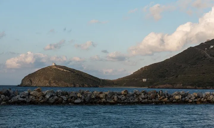 Private Transfer from Andros Port to Andros Town 