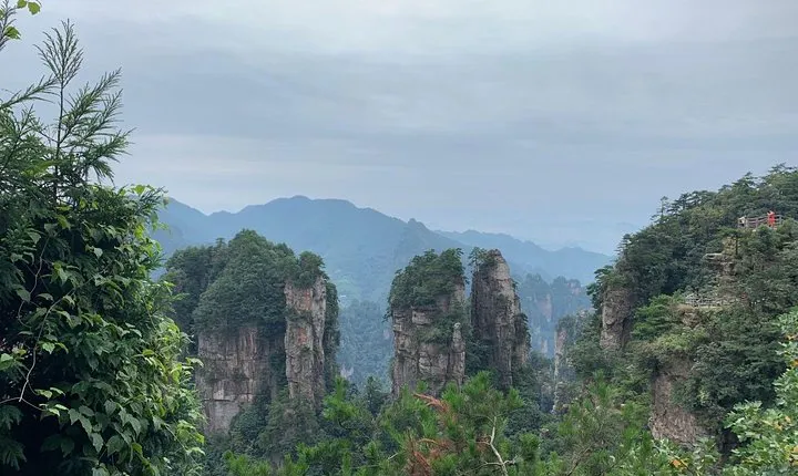 3-Day Private Zhangjiajie Geopark Explore: Beijing-Zhangjiajie-Shanghai by air