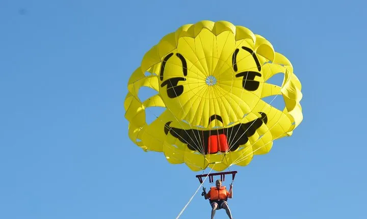 Parasailing Fly Adventure Hurghada With Transfer - Hurghada