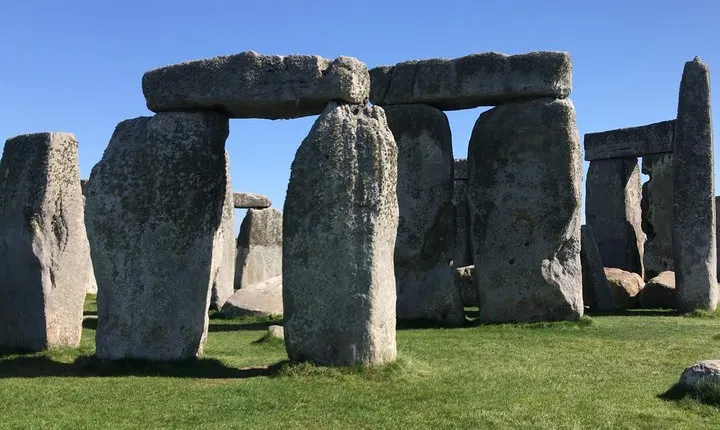 Salisbury Magna Carta Stonehenge and Bath Private Tour