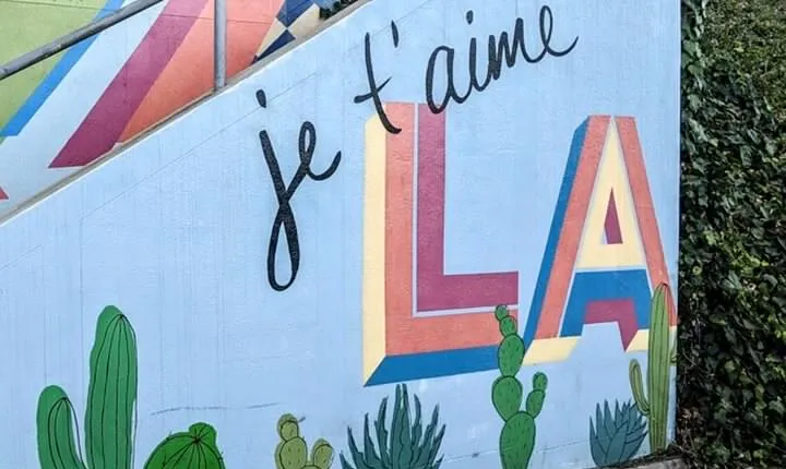 Silver Lake's Hidden Painted Stairways: Private Walking Tour