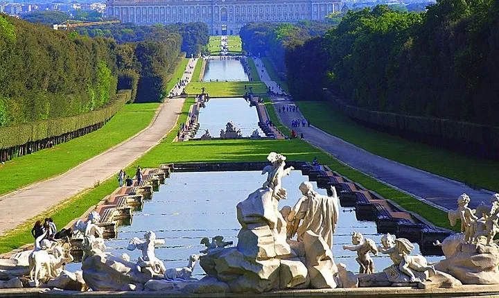 Caserta Royal Palace and Archeological Museum of Naples Private Tour from Rome