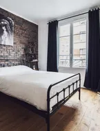 Superb Apartment at the Gateway to Paris
