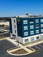 Holiday Inn Express & Suites Richburg
