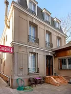 Cameleon Paris Guesthouse