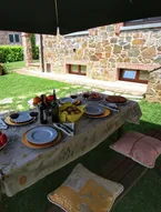 Spacious Cottage in Lucignano With Garden