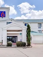 Motel 6-Katy, TX - Houston