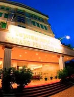 Douangpraseuth Hotel