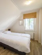 Comfortable Villa With Dishwasher, 4 km. From Maastricht