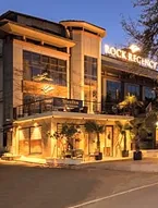 Hotel Rock Regency Mount Abu - A Boutique Rodetel
