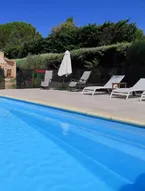 Villa With 4 Bedrooms in L'isle-sur-la-sorgue, With Private Pool and Enclosed Garden