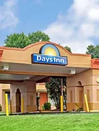 Days Inn by Wyndham Durham/Near Duke University