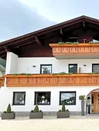 Garni Hotel Platzer