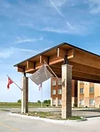 Country Inn & Suites by Radisson, Indianola, IA