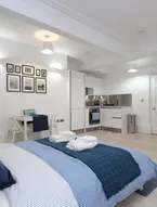Stunning, Brand New Studio Apartment, Sleeps 3